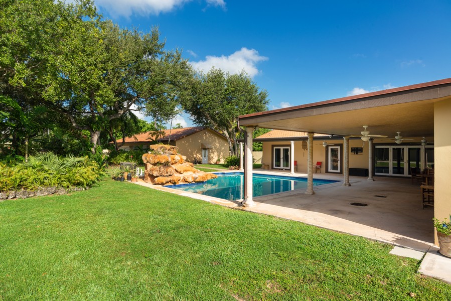 Real Estate Photography - 6520 SW 72nd Court, Miami, FL, 33143 - Back Yard