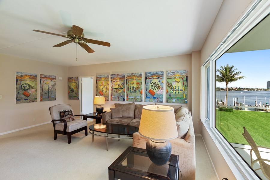 Real Estate Photography - 701 E. Camino Real, #2B, Boca Raton, FL, 33432 - Living Room