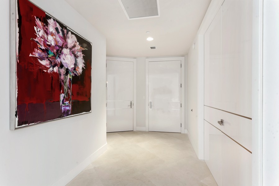 Real Estate Photography - 15901 Collins Avenue, #1907, Sunny Isles Beach, FL, 33160 - Entryway