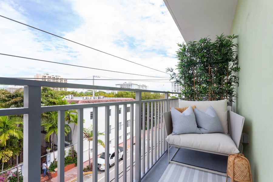 Real Estate Photography - 363 Washington Avenue, #42, Miami Beach, FL, 33139 - Balcony