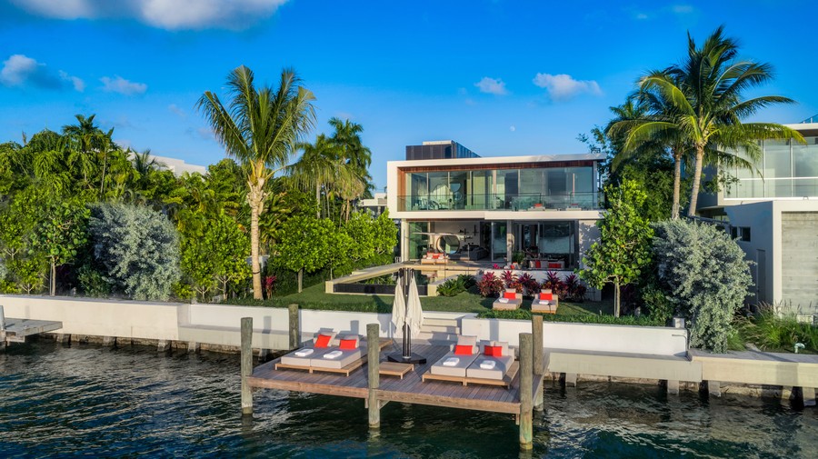Real Estate Photography - 122 W Dilido Drive, Miami Beach, FL, 33139 - 