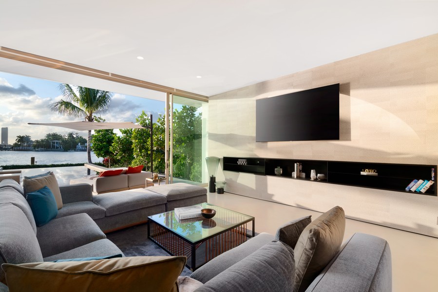Real Estate Photography - 122 W Dilido Drive, Miami Beach, FL, 33139 - 