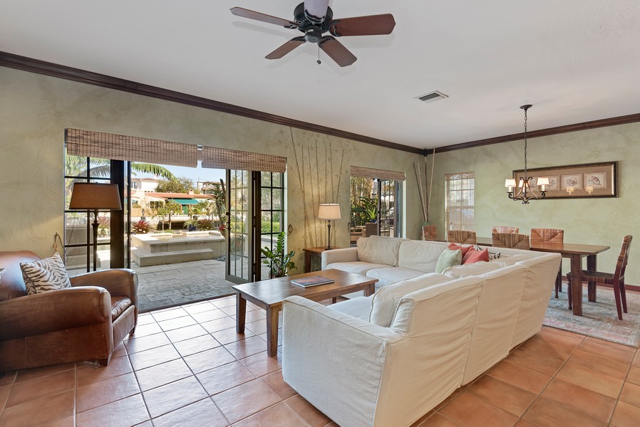 Real Estate Photography - 1000 SE 4th Street, 227, Ft Lauderdale, FL, 33301 - Location 1