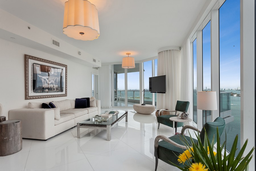 Real Estate Photography - 2020 N. Bayshore Drive, #2502, Miami, FL, 33137 - Living Room