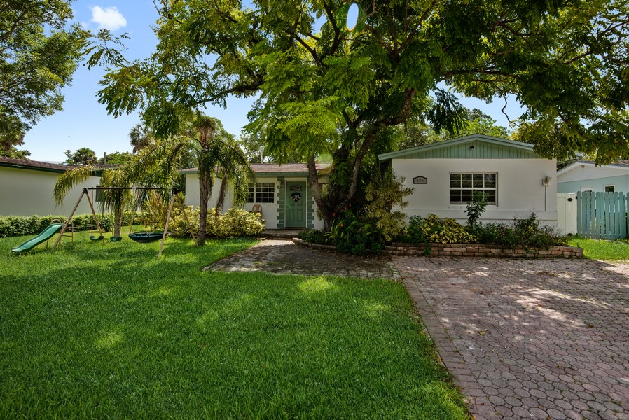 Real Estate Photography - 490 SW 49 Terrace, Margate, FL, 33068 - Front View