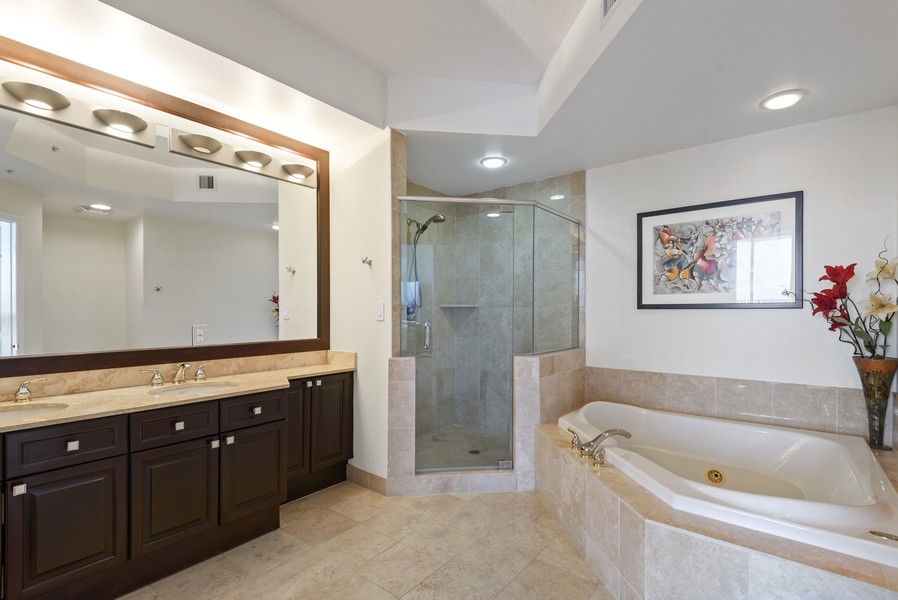 Real Estate Photography - 100 S Birch Rd 2504E, Fort Lauderdale, FL, 33316 - Primary Bathroom