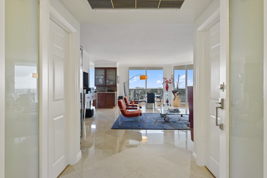 Real Estate Photography - 100 S Birch Rd 2504E, Fort Lauderdale, FL, 33316 - Foyer