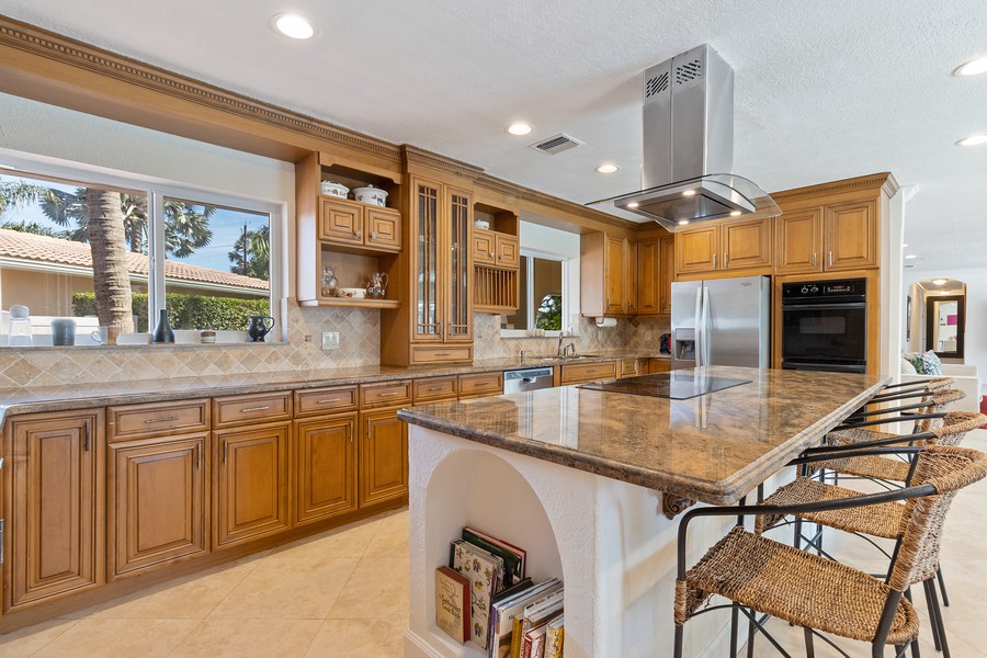 Real Estate Photography - 1115 SE 12th Terrace, Deerfield Beach, FL, 33441 - 