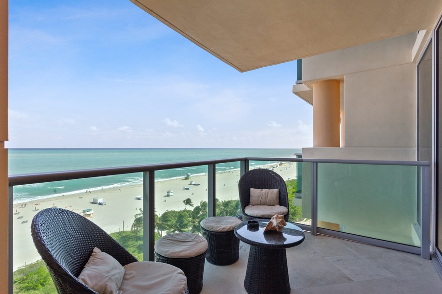 Real Estate Photography - 1455 Ocean Drive #1106, Miami Beach, FL, 33139 - 