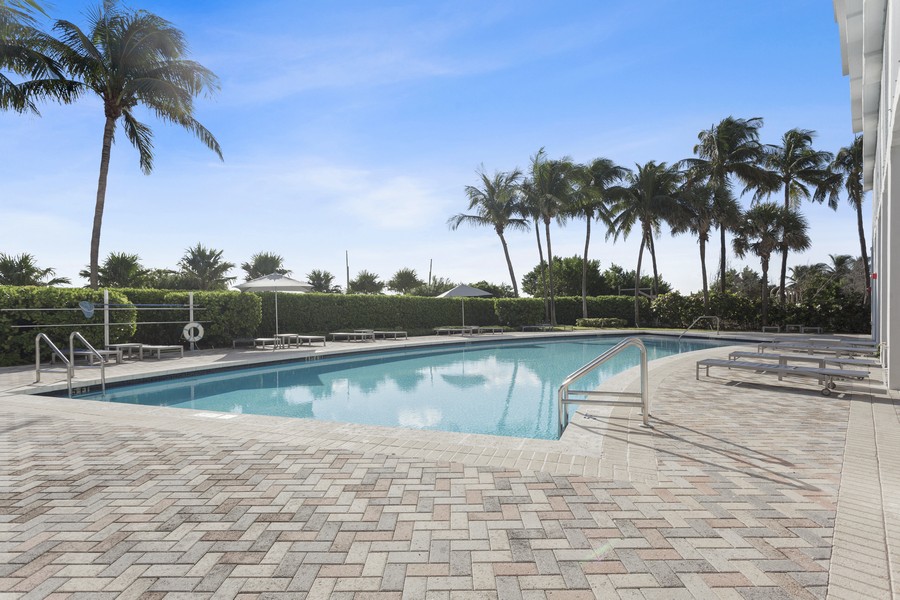 Real Estate Photography - 6515 COLLINS AVE #1003, Miami Beach, FL, 33141 - Pool