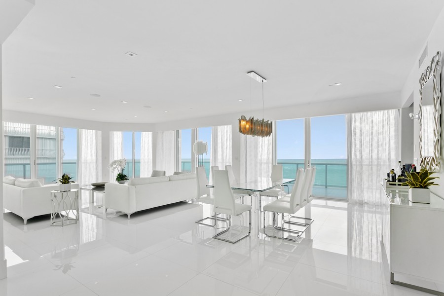 Real Estate Photography - 10101 collins avenue, 15E, Bal Harbour, FL, 33154 - Dining Room