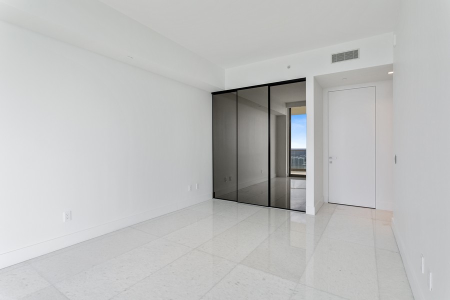 Real Estate Photography - 18975 collins avenue 4602, Sunny Isles Beach, FL, 33160 - 2nd Bedroom