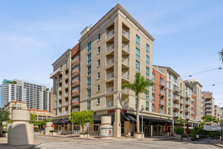Real Estate Photography - 7285 SW 90th St, Unit D613, Miami, FL, 33156 - Front View
