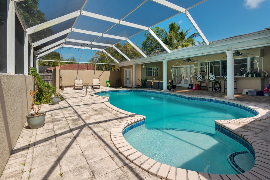 Real Estate Photography - 7721 Sw 180 Terrace, Miami, FL, 33157 - Pool