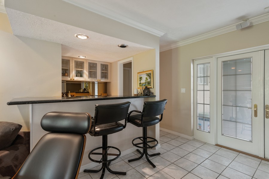 Real Estate Photography - 7721 Sw 180 Terrace, Miami, FL, 33157 - Bar