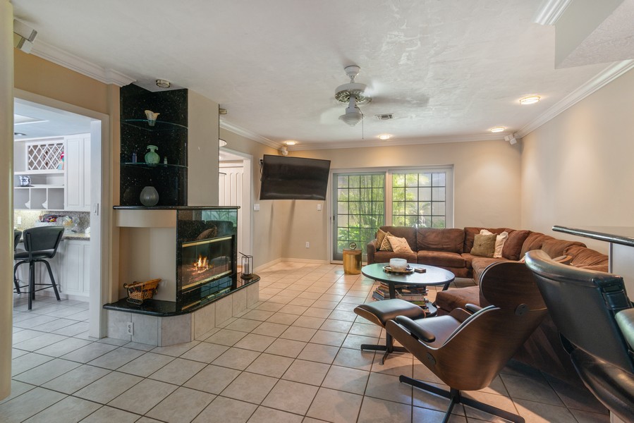 Real Estate Photography - 7721 Sw 180 Terrace, Miami, FL, 33157 - Family Room / Kitchen