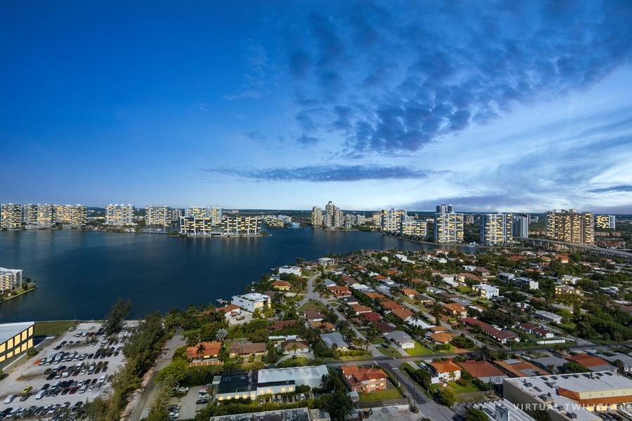 Real Estate Photography - 18501 Collins Ave, #2702, Sunny Isles Beach, FL, 33160 - 