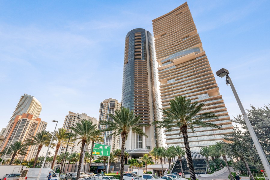 Real Estate Photography - 18501 Collins Ave, #2702, Sunny Isles Beach, FL, 33160 - Front View