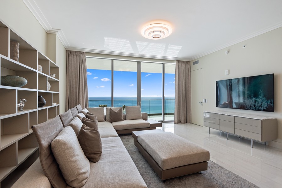 Real Estate Photography - 18975 Collins Ave. #1803, Sunny Isles, FL, 33160 - Living Room