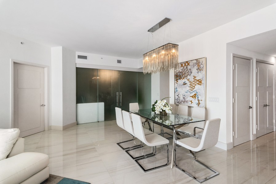 Real Estate Photography - 17111 Biscayne Blvd, 2008, North Miami Beach, FL, 33160 - Dining Room