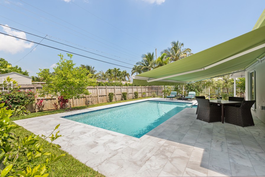 Real Estate Photography - 609 NW 27th Street, Wilton Manors, FL, 33311 - Pool