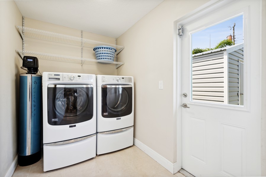 Real Estate Photography - 609 NW 27th Street, Wilton Manors, FL, 33311 - Laundry Room