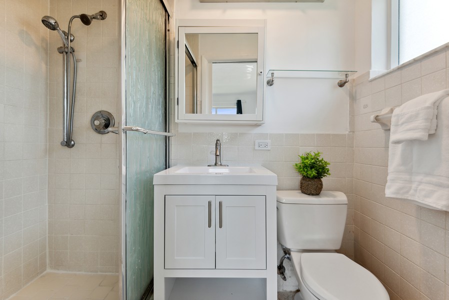 Real Estate Photography - 405 Se 3rd Terrace, Dania Beach, FL, 33004 - Primary Bathroom