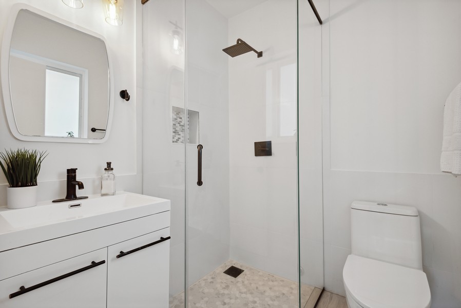 Real Estate Photography - 421 Savona Ave, Coral Gables, FL, 33146 - Primary Bathroom