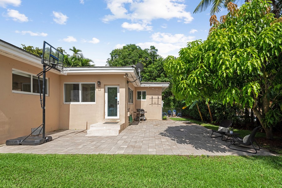 Real Estate Photography - 421 Savona Ave, Coral Gables, FL, 33146 - Patio