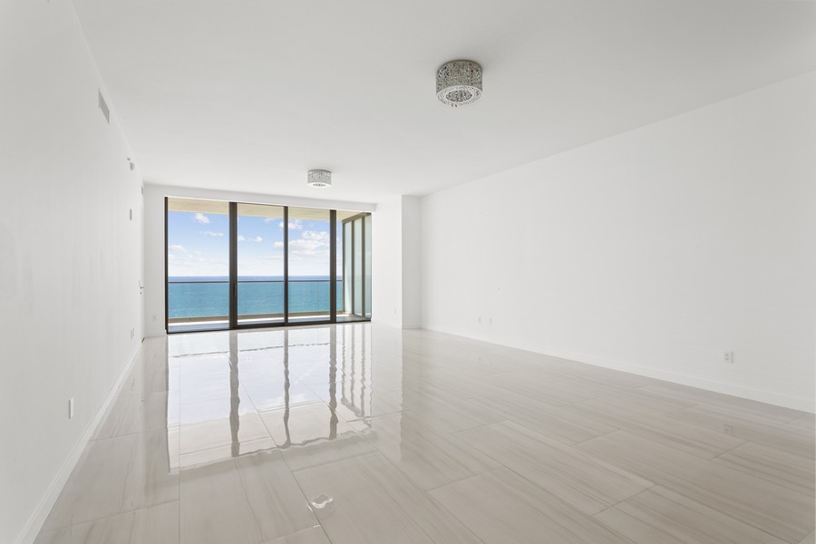 Real Estate Photography - 18975 Collins Ave, Unit 1802, Sunny Isle Beach, FL, 33160 - Living Room