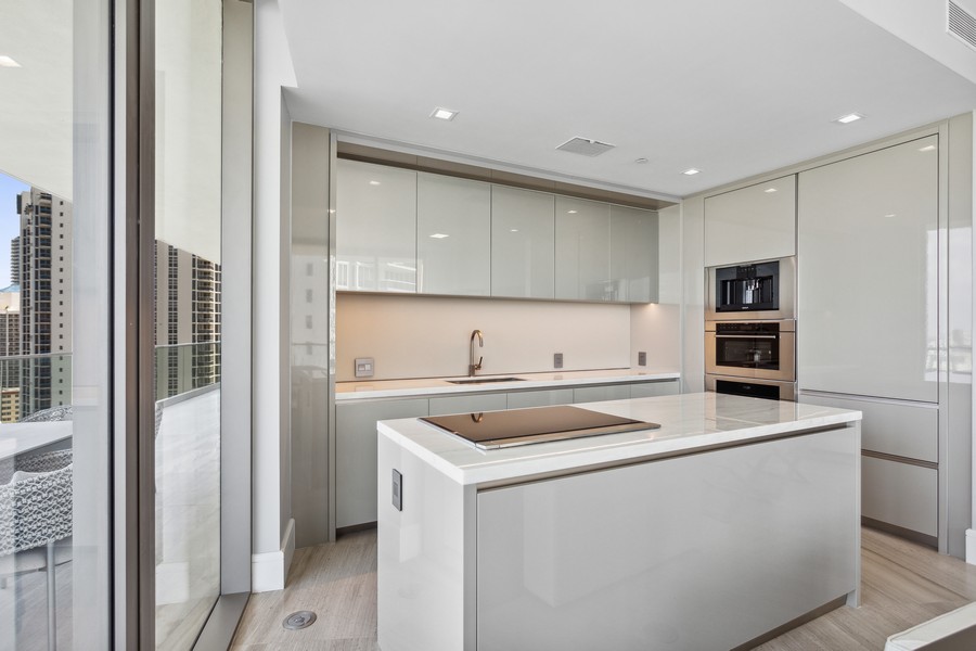 Real Estate Photography - 18975 COLLINS AVENUE 1905, Sunny Isles Beach, FL, 33160 - Kitchen