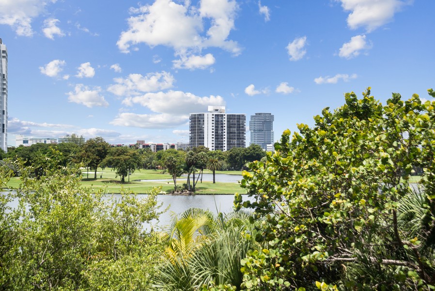 Real Estate Photography - 20000 E Country Club Dr #310, Aventura, FL, 33180 - View