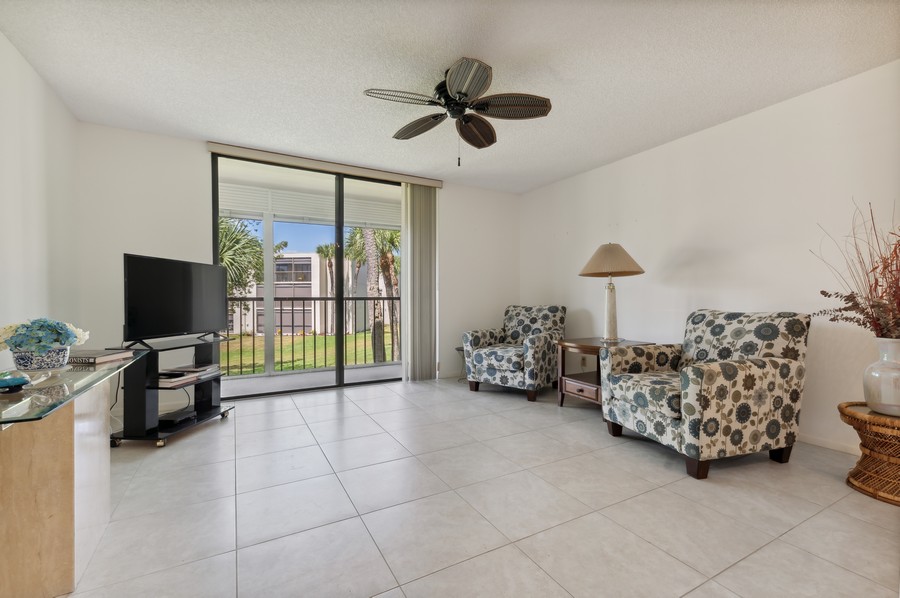 Real Estate Photography - 5370 Las Verdes Circle #201, Delray Beach, FL, 33484 - Living Room