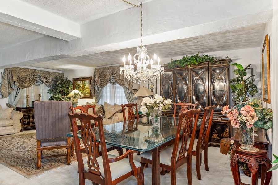 Real Estate Photography - 6441 SW 57 Pl., South Miami, FL, 33143 - Dining Room