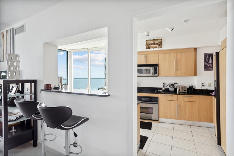 Real Estate Photography - 335 S Biscayne Blvd Unit#1709, Miami, FL, 33131 - Kitchen