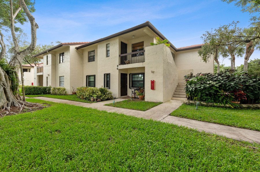 Real Estate Photography - 21691 Tall Palm Circle D-3, Boca Raton, FL, 33433 - Front View