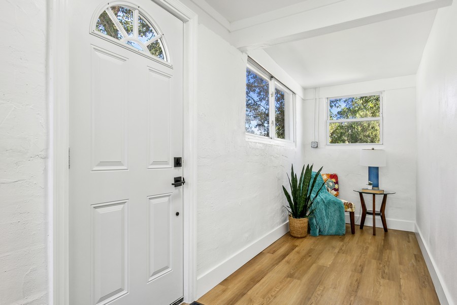 Real Estate Photography - 1510 35th Ave N, St. Petersburg, FL, 33704 - 