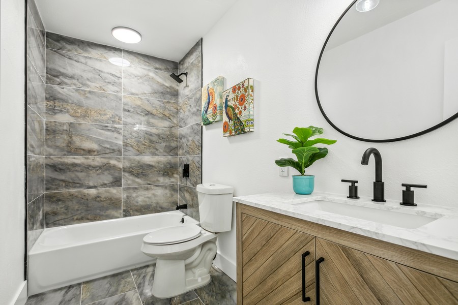 Real Estate Photography - 1510 35th Ave N, St. Petersburg, FL, 33704 - 