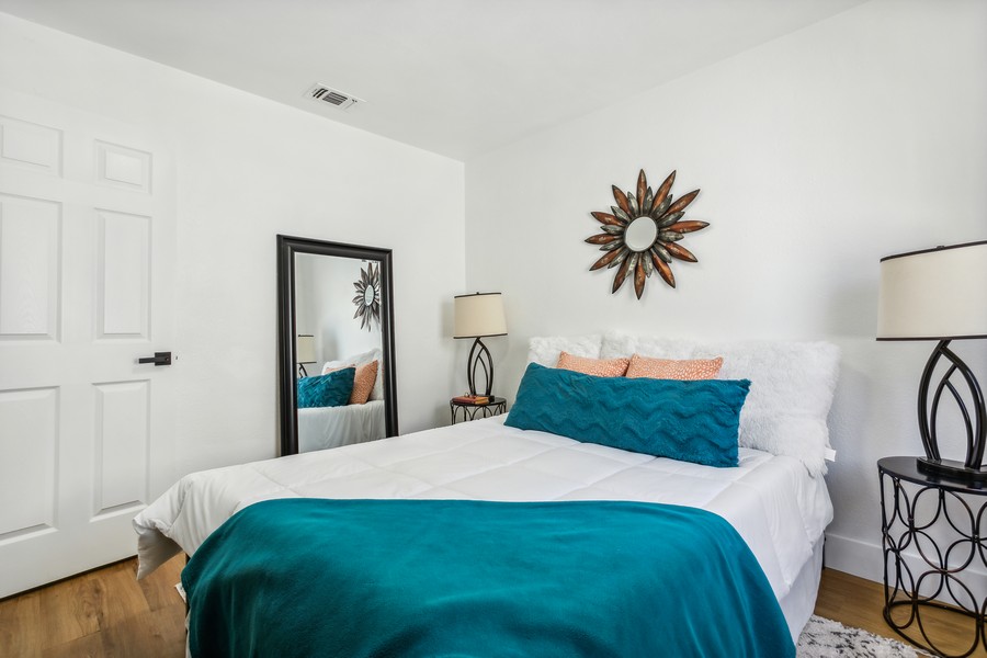 Real Estate Photography - 1510 35th Ave N, St. Petersburg, FL, 33704 - 
