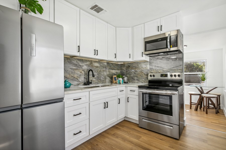 Real Estate Photography - 1510 35th Ave N, St. Petersburg, FL, 33704 - 