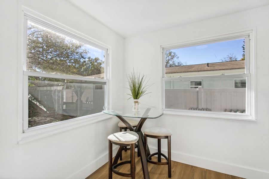 Real Estate Photography - 1510 35th Ave N, St. Petersburg, FL, 33704 - 