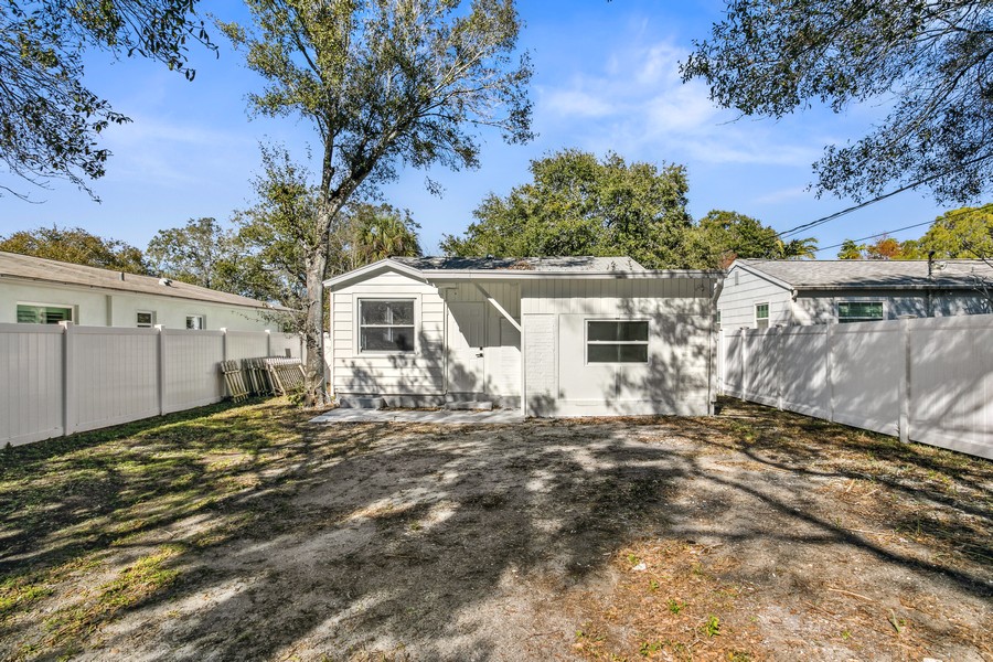 Real Estate Photography - 1510 35th Ave N, St. Petersburg, FL, 33704 - 