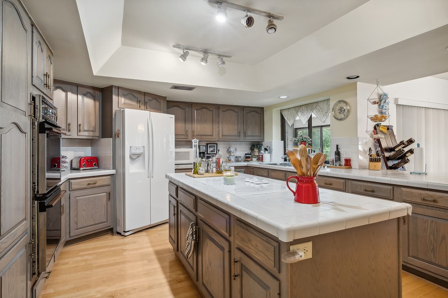 Real Estate Photography - 3009 Embassy Drive, West Palm Beach, FL, 33401 - Kitchen