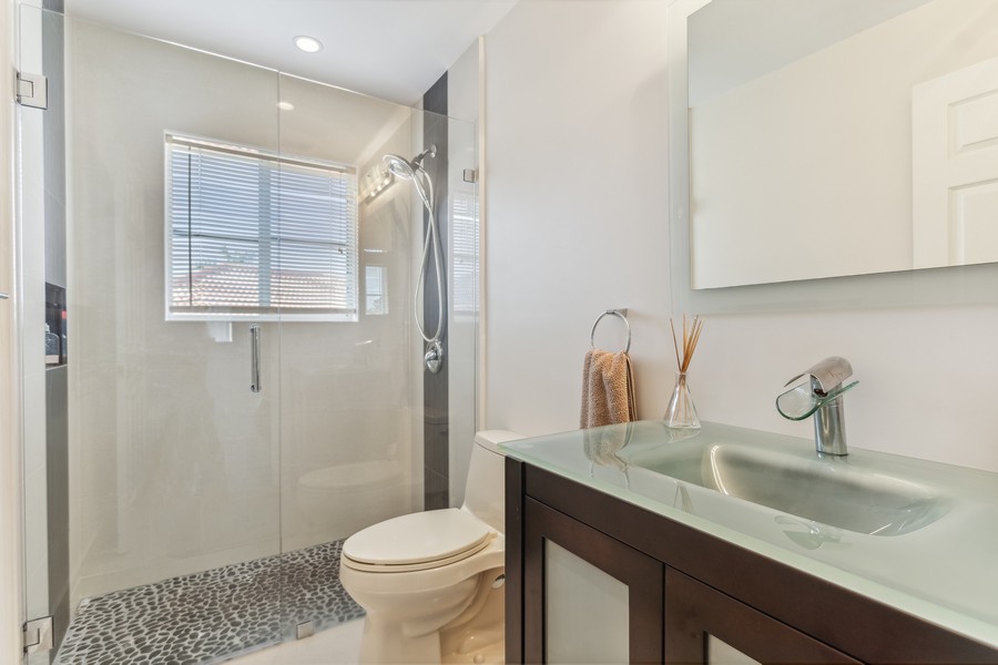 Real Estate Photography - 1440 Thrush Ct., Weston, FL, 33327 - Bathroom