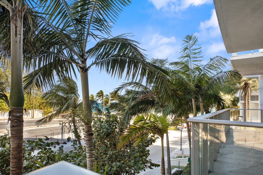 Real Estate Photography - 701 N Fort Lauderdale Beach Blvd #212, Fort Lauderdale, FL, 33304 - View