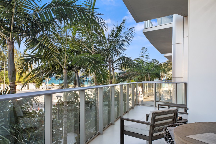 Real Estate Photography - 701 N Fort Lauderdale Beach Blvd #212, Fort Lauderdale, FL, 33304 - Balcony