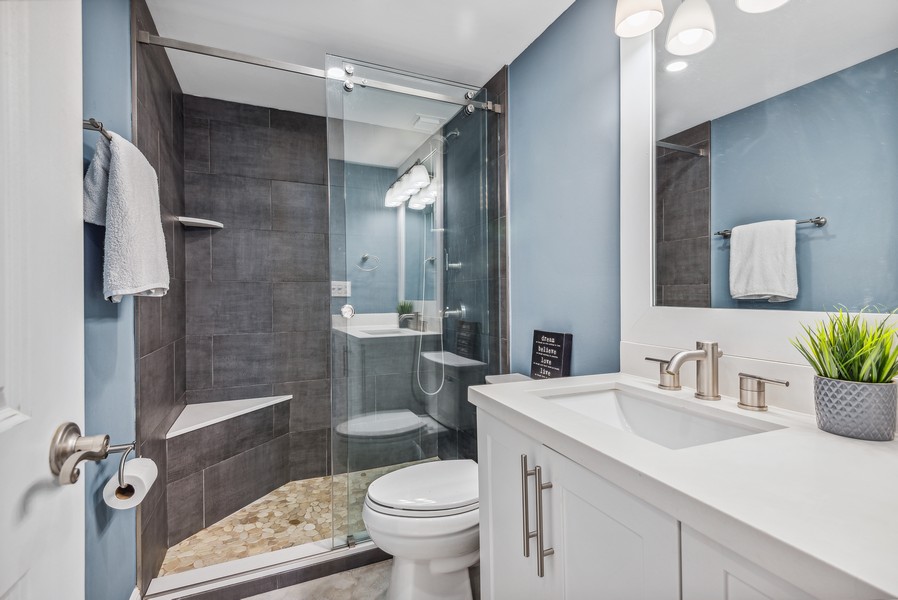 Real Estate Photography - 2500 E Las Olas Blvd. #1006, Fort Lauderdale, FL, 33301 - Bathroom