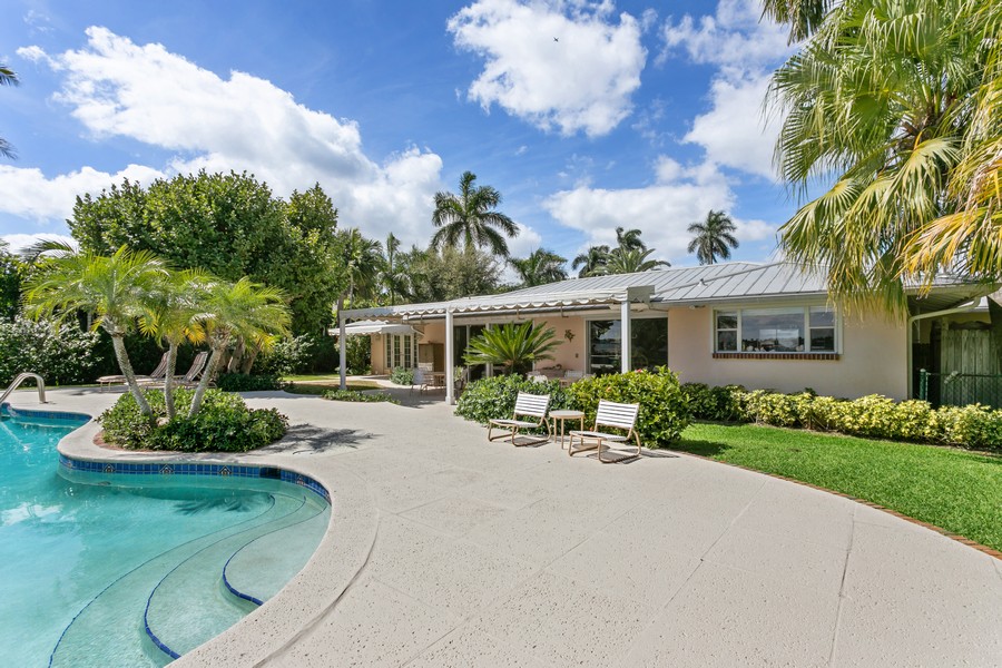 Real Estate Photography - 2916 Washington Road, West Palm Beach, FL, 33401 - 