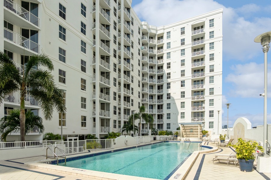 Real Estate Photography - 255 Evernia St, Unit 403, West Palm Beach, FL, 33401 - Pool
