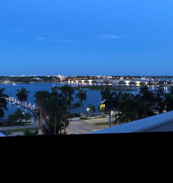 Real Estate Photography - 255 Evernia St, Unit 403, West Palm Beach, FL, 33401 - 